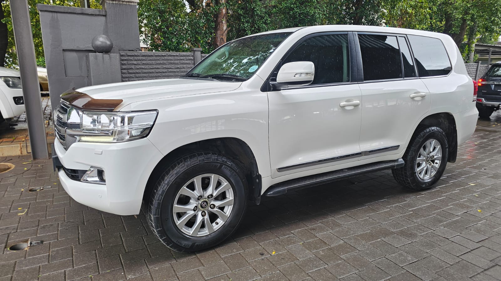 2017 Toyota Land Cruiser 200 4.5D-4D V8 VX for sale