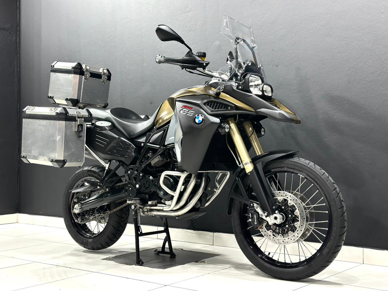Kawasaki ZX - Bike Details