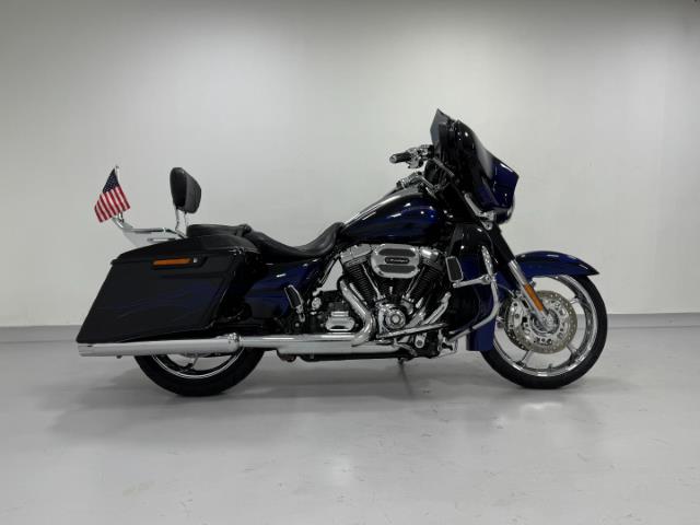Harley-Davidson CVO Street Glide 110cui Harley-davidson Mzansi