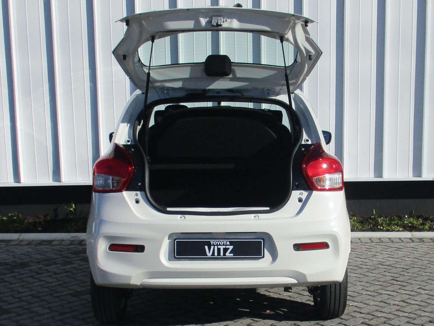 Toyota Vitz 1.0 XR Auto Rola Toyota Somerset West New