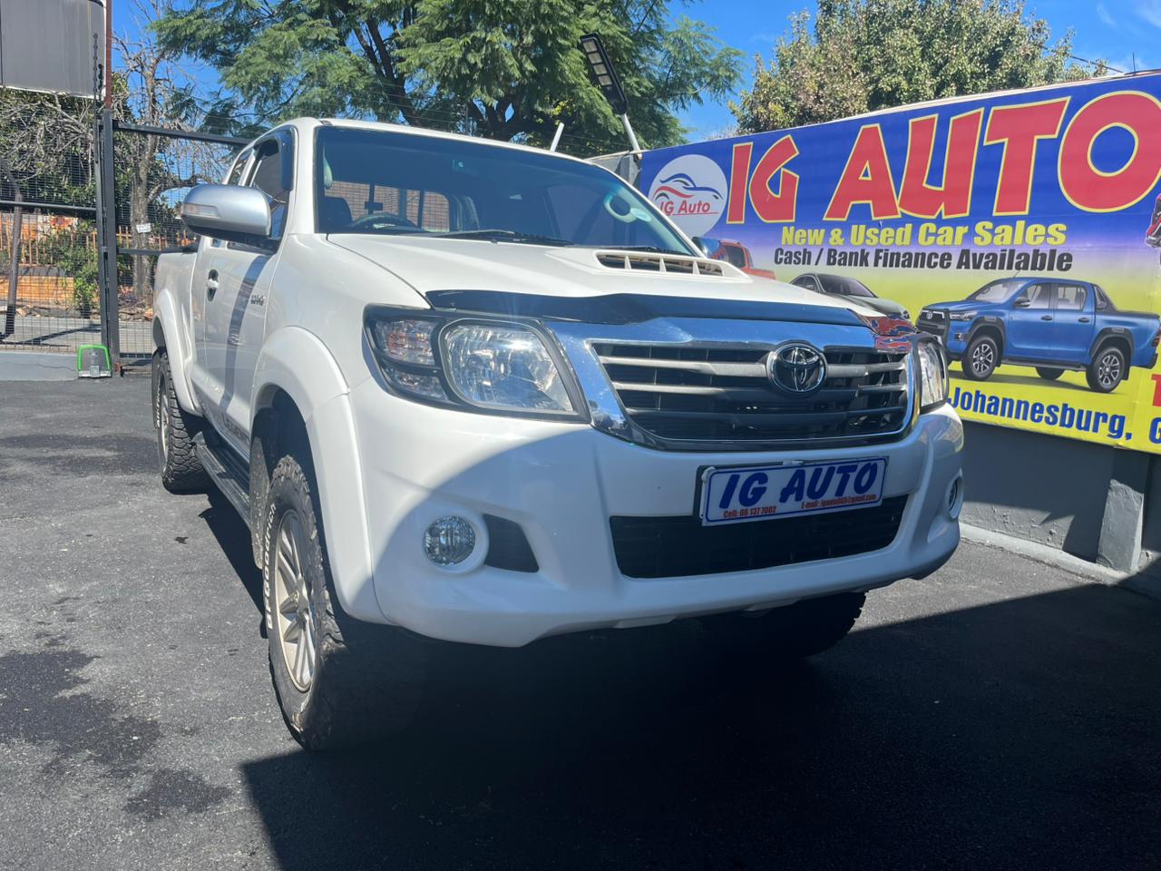 2016 Toyota Hilux 3.0D-4D Xtra Cab Raider Legend 45 for sale