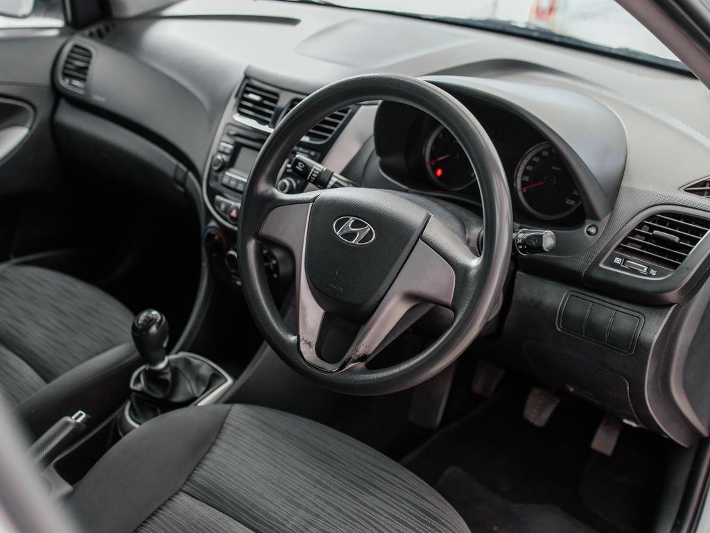 Hyundai Accent Sedan 1.6 Motion KIA Durban South