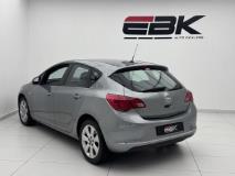 Opel Astra Hatch 1.4 Turbo Essentia EBK Diagonal Street