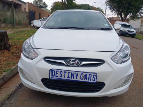 2014 Hyundai Accent Sedan 1.6 Fluid for sale