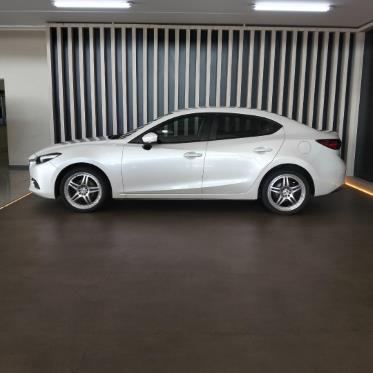 2018 Mazda Mazda3 Sedan 1.6 Original for sale