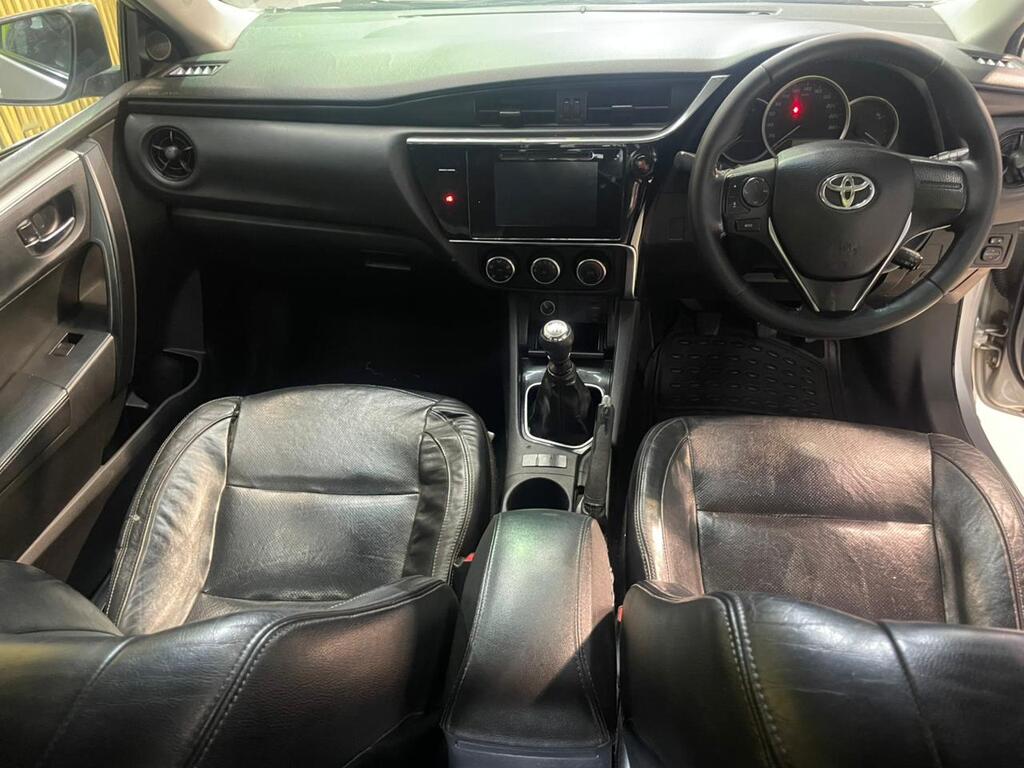 Toyota Corolla 1.6 Prestige Durban Carz
