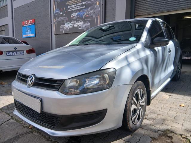 Volkswagen Polo 1.4 Comfortline Goldennn Autos