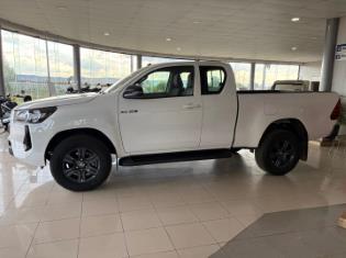 2025 Toyota Hilux 2.4GD-6 Xtra Cab Raider Manual for sale