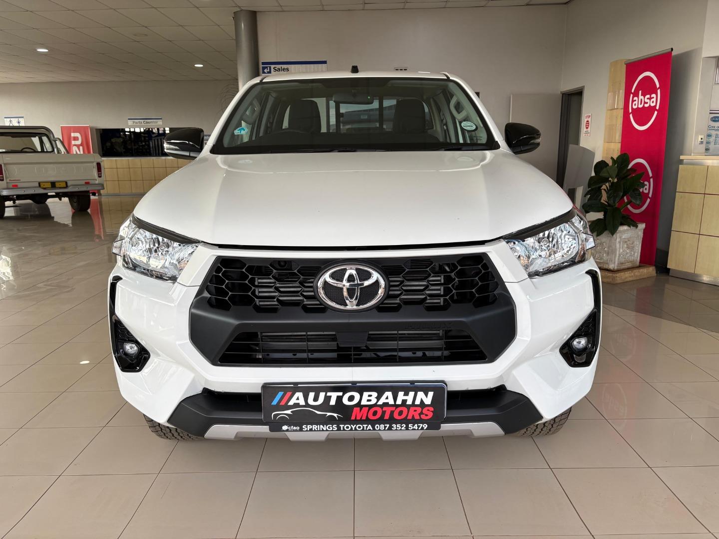 Toyota Hilux 2.4GD-6 Xtra Cab Raider Manual Autobahn Auto