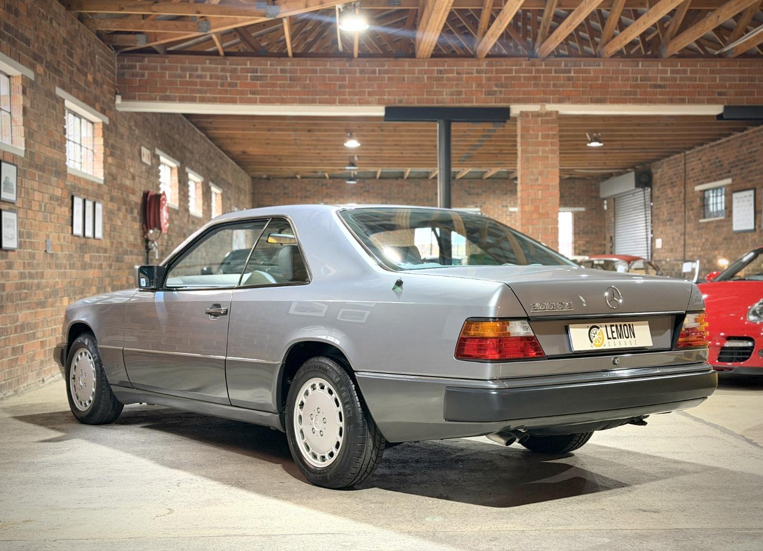 Mercedes-Benz 300CE AMG Coupe Lemon Garage