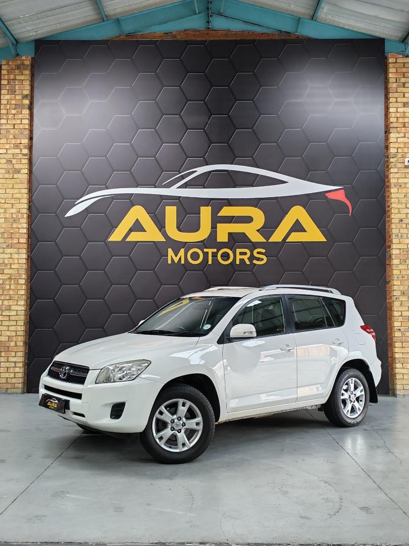 Toyota RAV4 2.0 GX Aura Motors