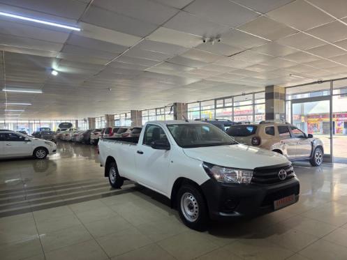 Toyota Hilux 2.4GD S (Aircon) Omars Car Sales