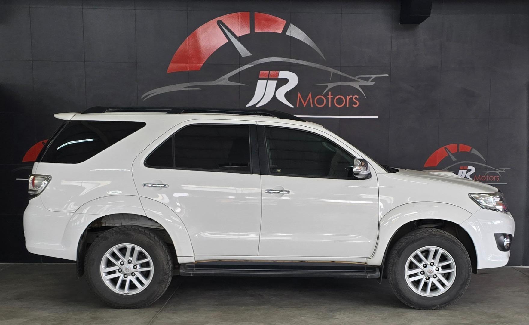 Toyota Fortuner 3.0D-4D Auto Jjr Motors