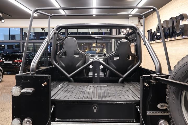 Land Rover Defender 90 TD Soft-top SVX 60 The SMG Collection