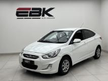 Hyundai Accent Sedan 1.6 Fluid Auto EBK Main Street