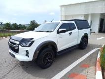 Isuzu D-Max 3.0TD Extended Cab LSE BMW Centurion