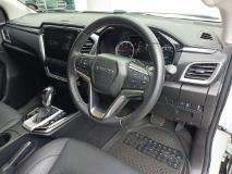 Isuzu D-Max 3.0TD Extended Cab LSE BMW Centurion