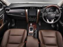 Toyota Fortuner 4.0 V6 4x4 Auto Investments Vredenburg