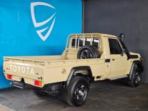 Toyota Land Cruiser 79 4.5D-4D LX V8 Single Cab Penta Now Sinoville