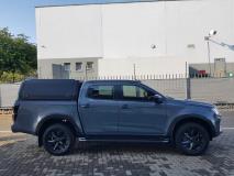 Isuzu D-Max 3.0TD Double Cab V-Cross Williams Hunt & Subaru Pretoria