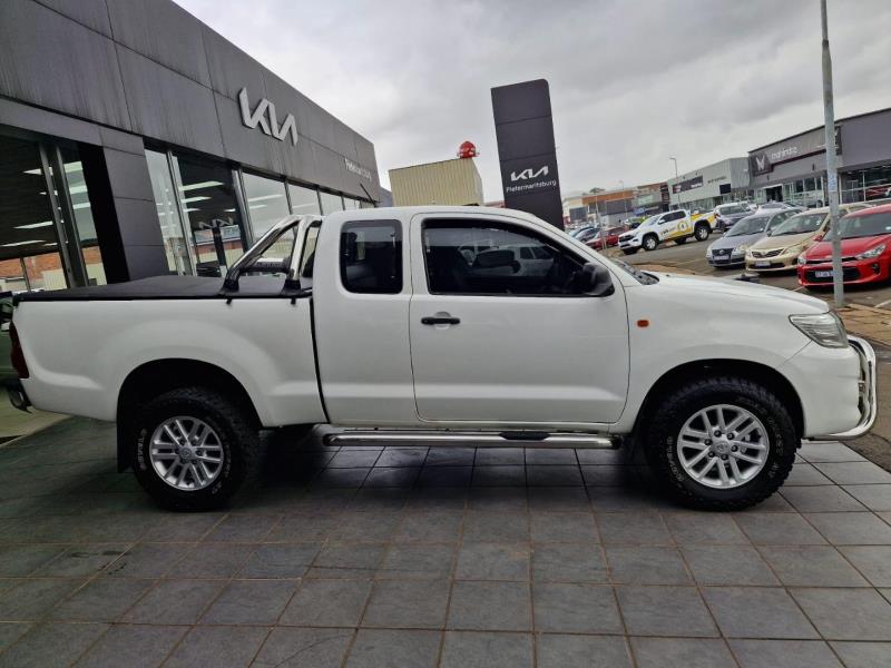 Toyota Hilux 2.5D-4D Xtra Cab SRX for sale in Pietermaritzburg