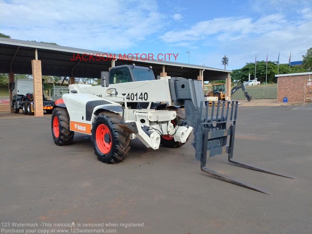Bobcat TELESCOPIC HANDLER T40140 WITH FORK AND BUCKET ATTACHMENT. (14M BOOM) Jackson Motor City