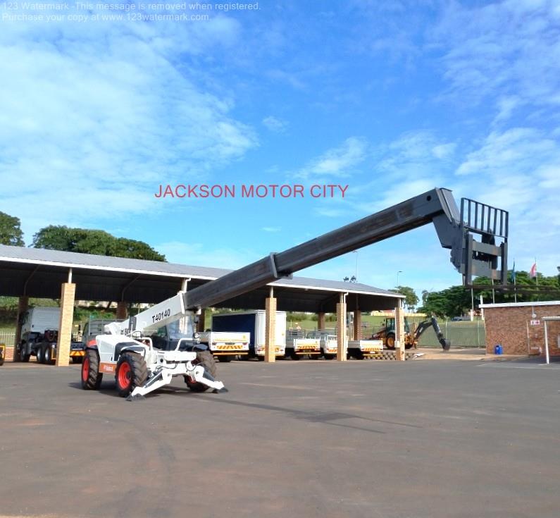 Bobcat TELESCOPIC HANDLER T40140 WITH FORK AND BUCKET ATTACHMENT. (14M BOOM) Jackson Motor City