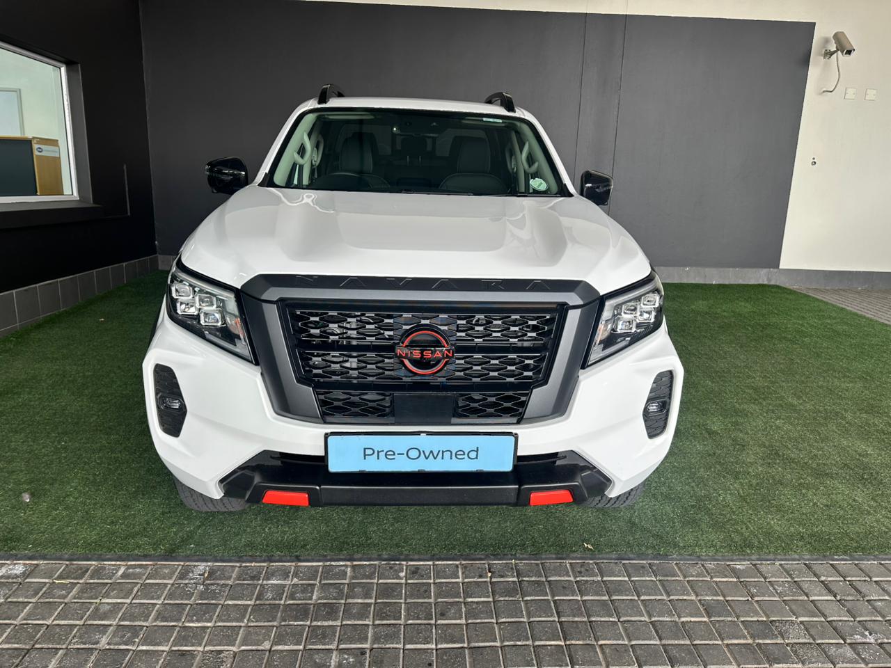 Nissan Navara 2.5DDTi Double Cab PRO-2X Nissan The Glen
