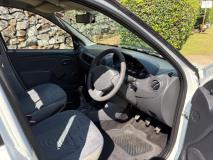 Nissan NP200 1.6i Car Solutions