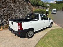 Nissan NP200 1.6i Car Solutions