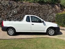 Nissan NP200 1.6i Car Solutions