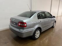 Volkswagen Polo Classic 1.6 Comfortline Mr Car