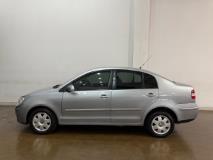 Volkswagen Polo Classic 1.6 Comfortline Mr Car