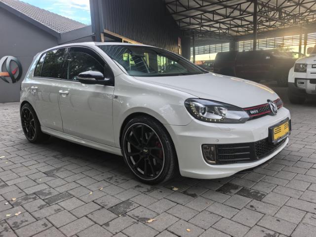 Volkswagen Golf GTI Edition 35 Auto Den