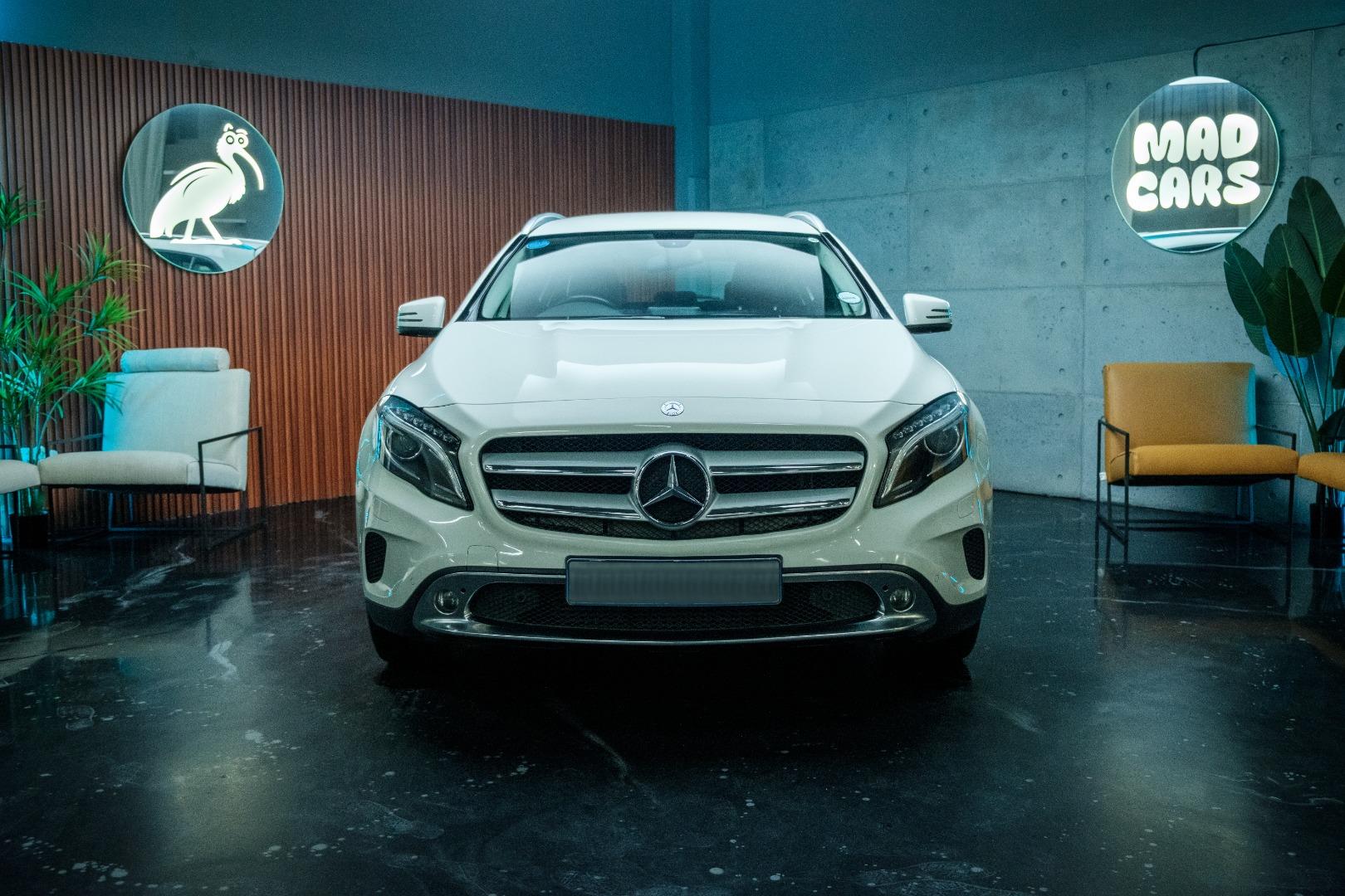 Mercedes-Benz GLA GLA200CDI Auto Mad Cars