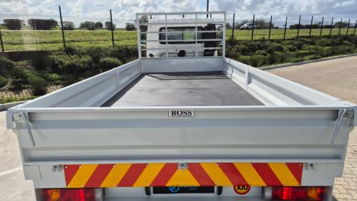 UD KUZER RKE150 4x2 MT Dropside (5t Truck) UD Trucks Cape Town