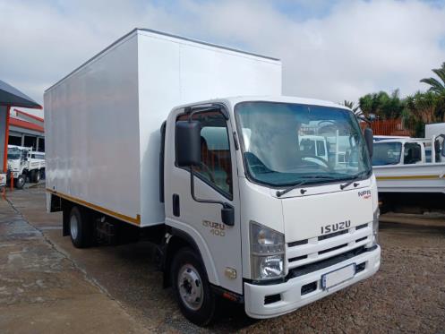 2017 Isuzu Npr400 AMT 4.5 TON