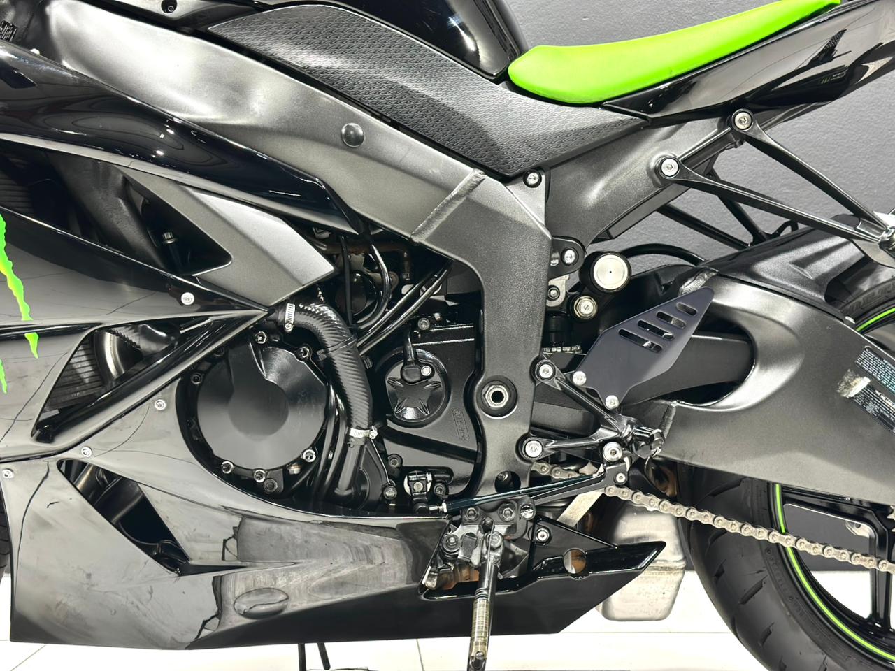 Kawasaki ZX6-R - Bike Details