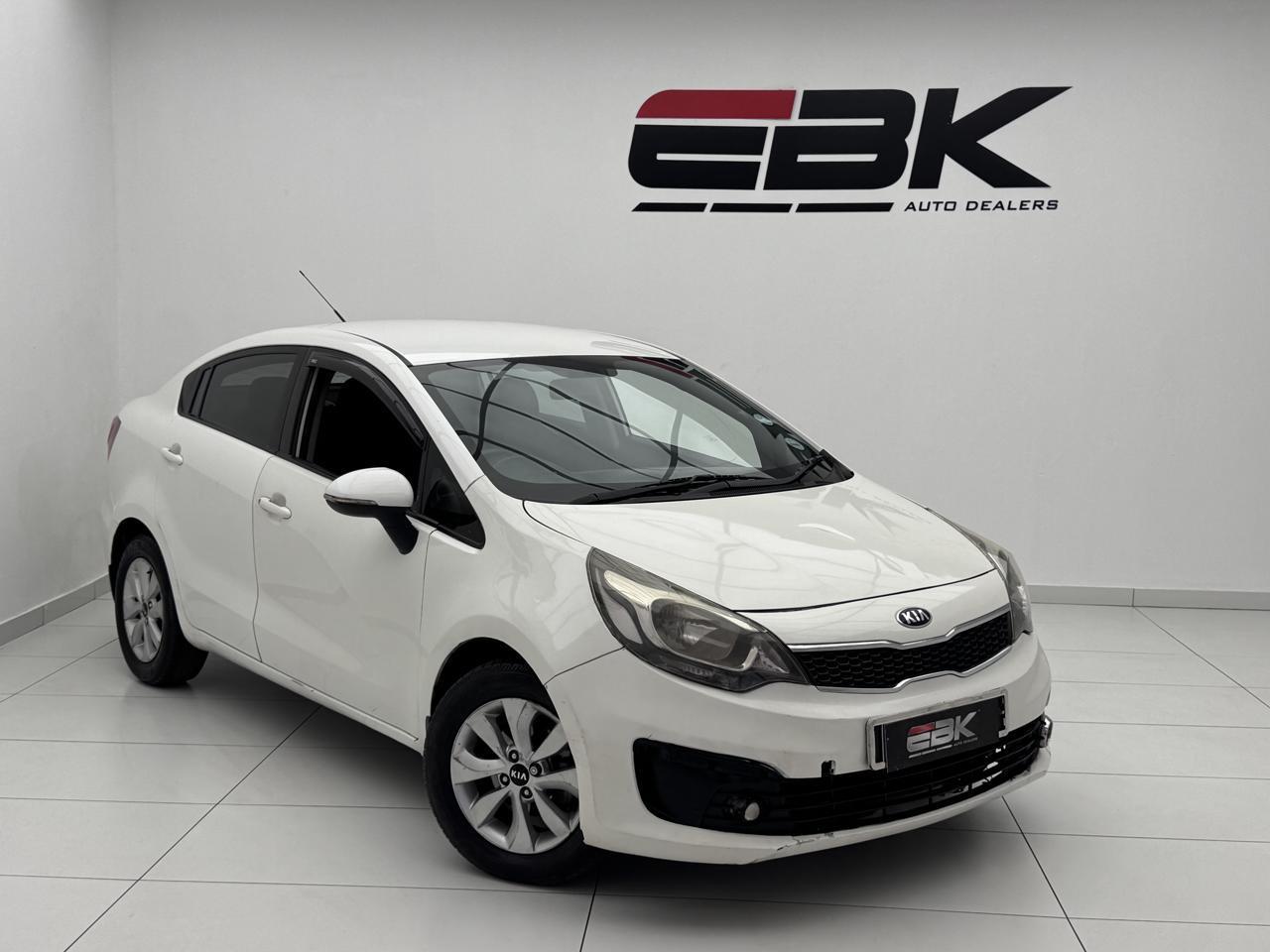 Kia Rio Sedan 1.4 Auto EBK Diagonal Street