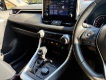 Toyota RAV4 2.5 AWD VX Car Solutions