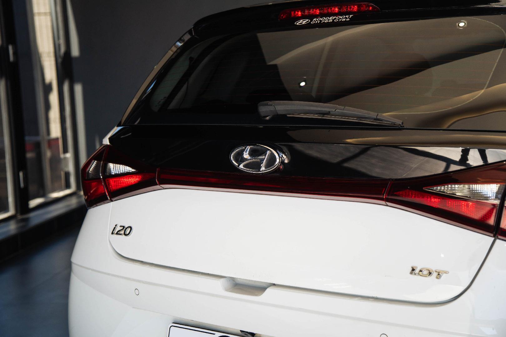 Hyundai i20 1.0T Fluid Auto Bruma Nissan