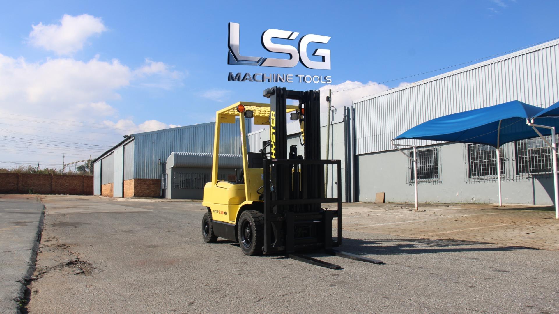 Hyster forklifts for sale in South Africa - AutoTrader