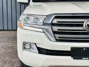 2016 Toyota Land Cruiser 200 4.5D-4D V8 VX for sale