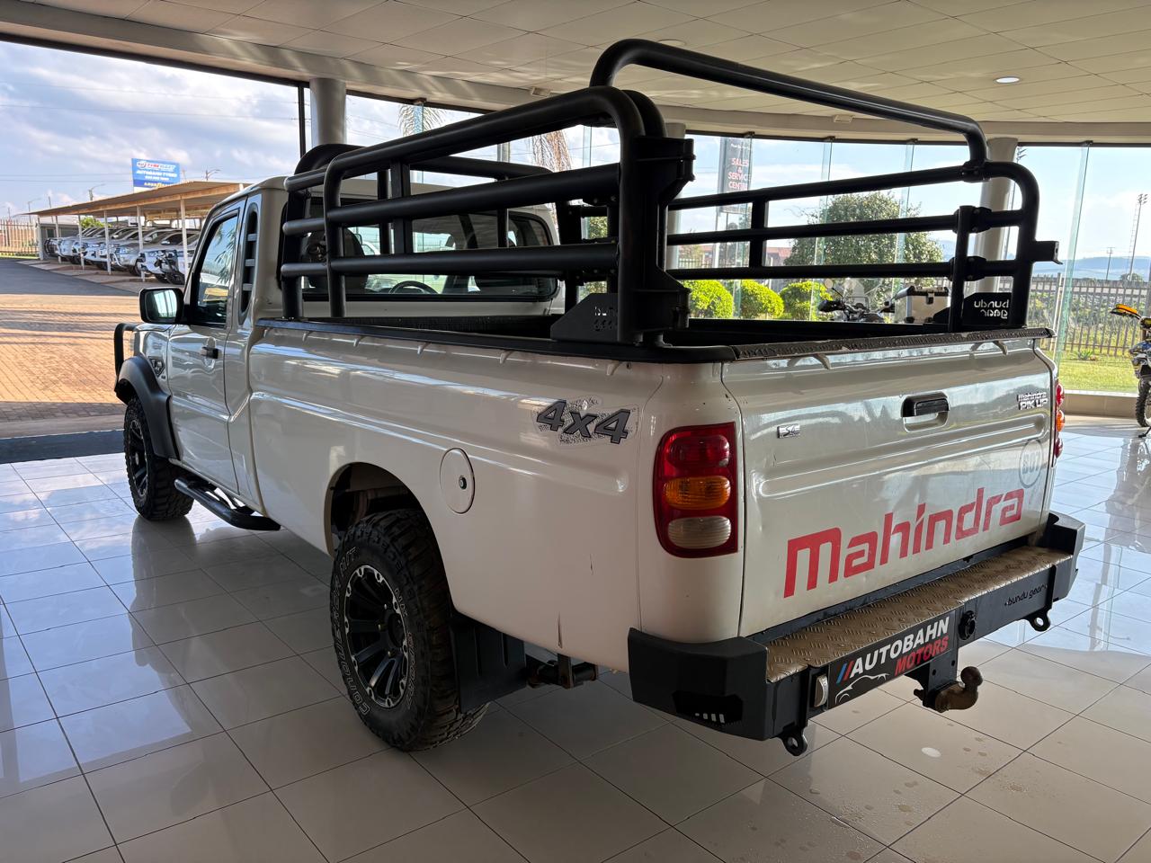 Mahindra Pik Up 2.2CRDe Single Cab 4x4 S4 (aircon) Autobahn Auto