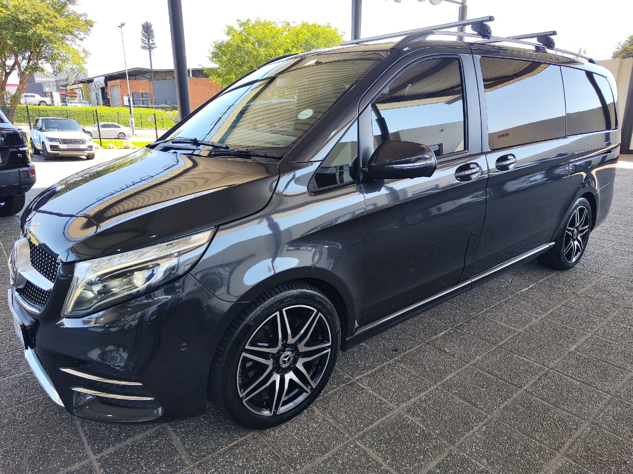 Mercedes-Benz V-Class V300d Exclusive Grand Central Motors Jeep Fiat Alfa Romeo Midrand