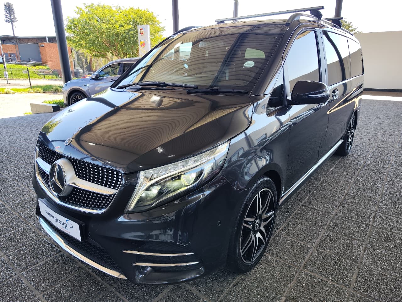 Mercedes-Benz V-Class V300d Exclusive Grand Central Motors Jeep Fiat Alfa Romeo Midrand