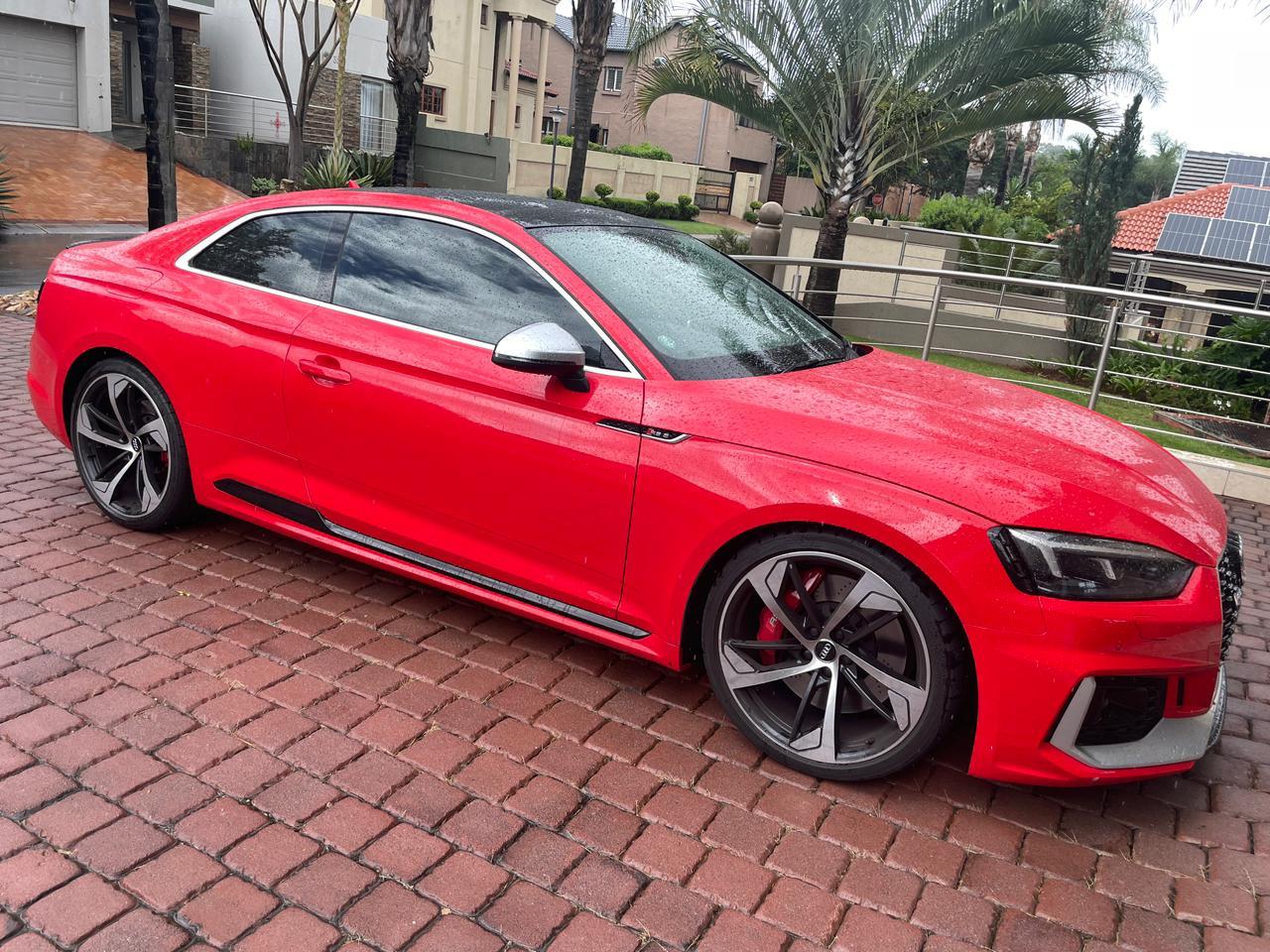 Audi RS5 Coupe Quattro
