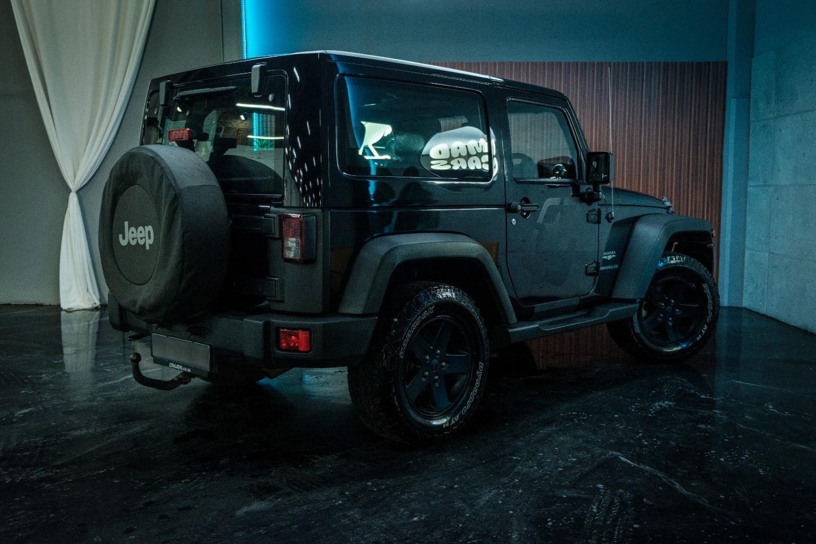 Jeep Wrangler 3.6L Sahara Mad Cars