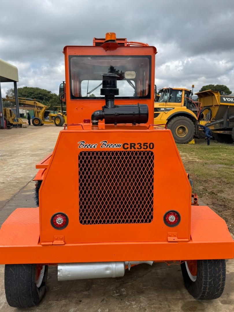 BROCE CR350 Road Sweeper Broom Vendel Equipment