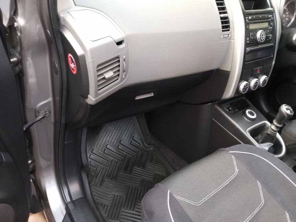 Nissan X-Trail 2.5 4x4 SE
